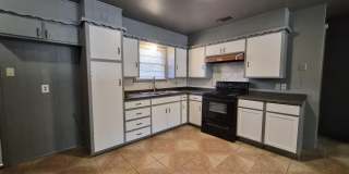 6108 Ave W Gallery 3