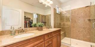 NICE TWO STORY HOME IN WEST ROSEVILLE! Gallery 32