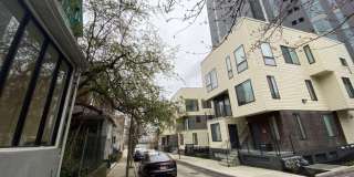 3215 SUMMER Street Gallery 70