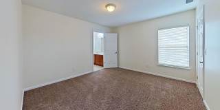 Room for Everyone in This Stunning 6-Bedroom Home! Gallery 20