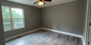 City of Maryville 1 bedroom with garage Call Ed Johnson 865-924-5045 or Debra Johnson 865-591-8281 Gallery 1