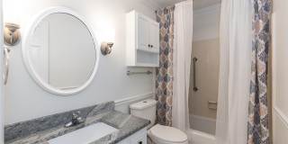 2621 Sawmill Road Gallery 21