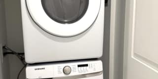 16601 East Braker Ln. Gallery 6