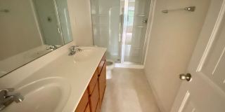 Room in 4 Bedroom Home at Haskell Dr Gallery 28