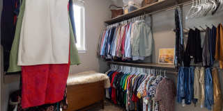 2042 W Warren Boulevard Gallery 17