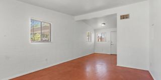 1415 Adelaide Gallery 4