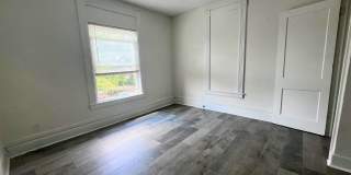 1046 Lafayette Avenue Southeast - 2 Gallery 3