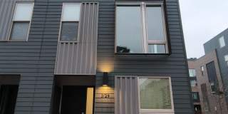 3129 BEACHVIEW Lane Gallery 1