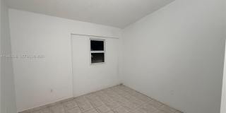 927 NE 199th St Gallery 2