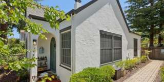 Downtown Palo Alto Cottage | Private Yard | Walk to University Ave Gallery 1