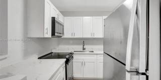 2970 NE 16th Ave Gallery 8