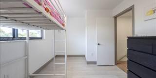 5750 Turin St Gallery 33