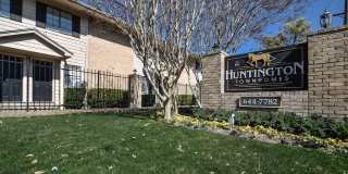 Huntington Townhomes Gallery 4
