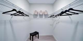 Nine Hollywood Gallery 62
