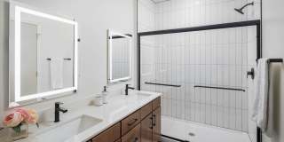 Baricelli Little Italy Apartments Gallery 5