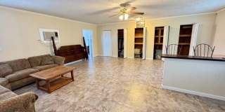 5557 FLORAL Avenue Gallery 14