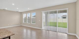 2546 WARREN ACRES Boulevard Gallery 15