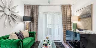 Walnut Hill at Las Colinas Gallery 4