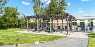 Shoreview Grand Gallery 38