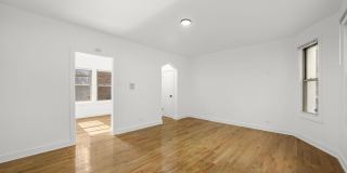 8051 S Ingleside Gallery 7