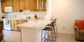 1425 Riverside Circle Gallery 8