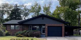 Updated 3-Bedroom, 2-Bathroom Home Gallery 1
