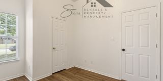 LIMITED-TIME MOVE-IN SPECIAL: Receive two weeks of free rent with an approved application and lease start by August 15th! Gallery 21