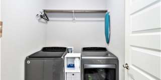 Stylish 3-Bedroom, 2-Bathroom Home for Rent! Gallery 24