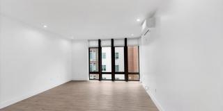 645 N MACQUESTEN PARKWAY Gallery 14