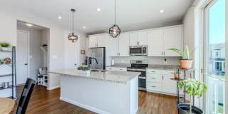 324 CEDAR SPRING Gallery 1