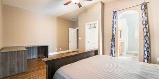 5581 Exotic Rosette Avenue Gallery 37