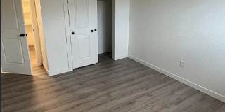 Beautiful 2 Bed Apartment with Reserved Parking Spots Beautiful 2 Bed Apartment with Reserved Parking Spots Gallery 11