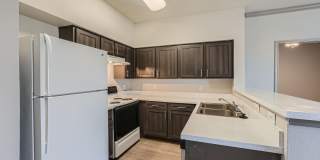 Lakeline Apartments Gallery 3
