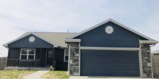 Beautiful Home Great Location Gallery 1