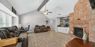 3413 Foxbriar Gallery 8