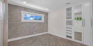 1001 NW 4th Ct Gallery 34