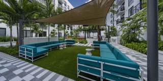 Adderley Adderley Gallery 33