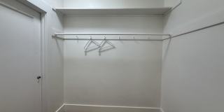 2245 Larkin Gallery 8