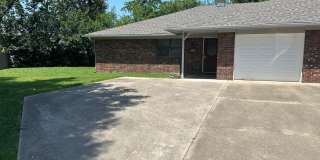 2708 McMillan Dr. Gallery 2