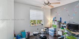 15760 NW 16th Ct Gallery 33
