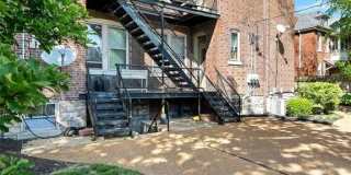 3548 Victor Street Gallery 23
