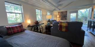 2745 DOWNING Street Gallery 18