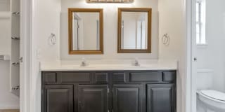 3 Bed 2 Bath home Just Mins Away from Lake Fayetteville and I-49 Gallery 15