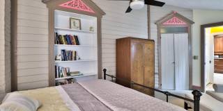 44 Webb Avenue Gallery 16