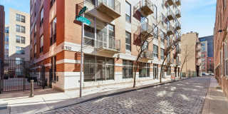 113 N BREAD Street unit: 3D2 Gallery 1