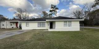 4010 Harding Drive Gallery 1