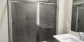 Desirable 3/2.5 Townhome Available Now! Gallery 26