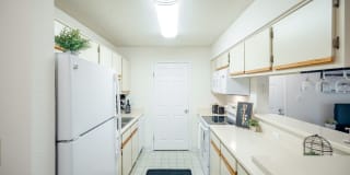 The Pointe Gallery 41