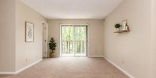 Meadow View Apartments & Townhomes Gallery 7