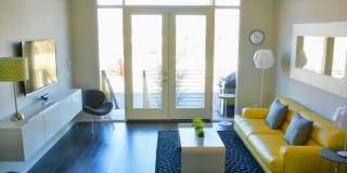 516 E Ames Place Gallery 4